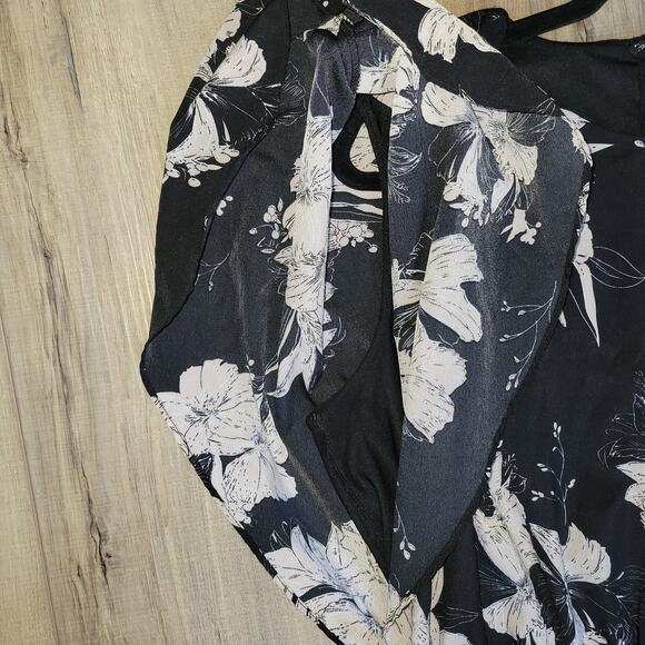 Piper & Scoot Floral Wide Leg Crew Neck Jumpsuit Flare Sleeves Women Sz L - Picture 4 of 10